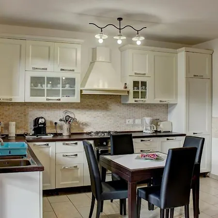 Casa Cornelia Апартаменты